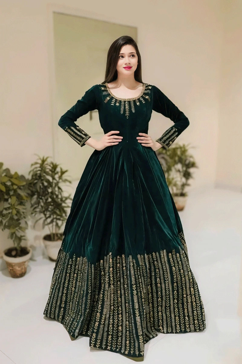 velvet anarkali dress designs 3pc velvet Baroque velvet Anarkali frock Embroidered Chiffon Pakistani 3pc Designer Shalwar Kameez