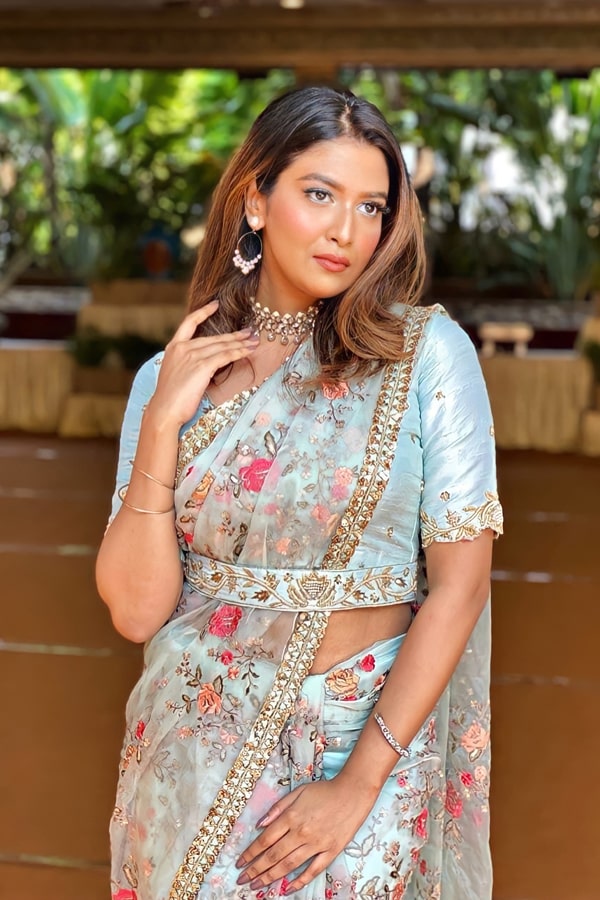 Belt Saree For Farewell Praveena Designer Floral Whispers: Pink