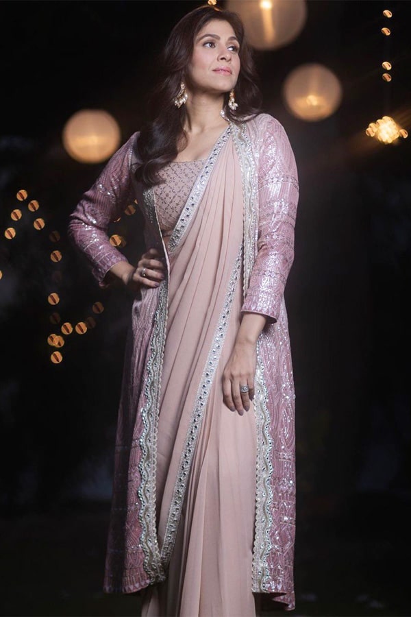 Party Wear Saree With Shrug 2023 - Main Image