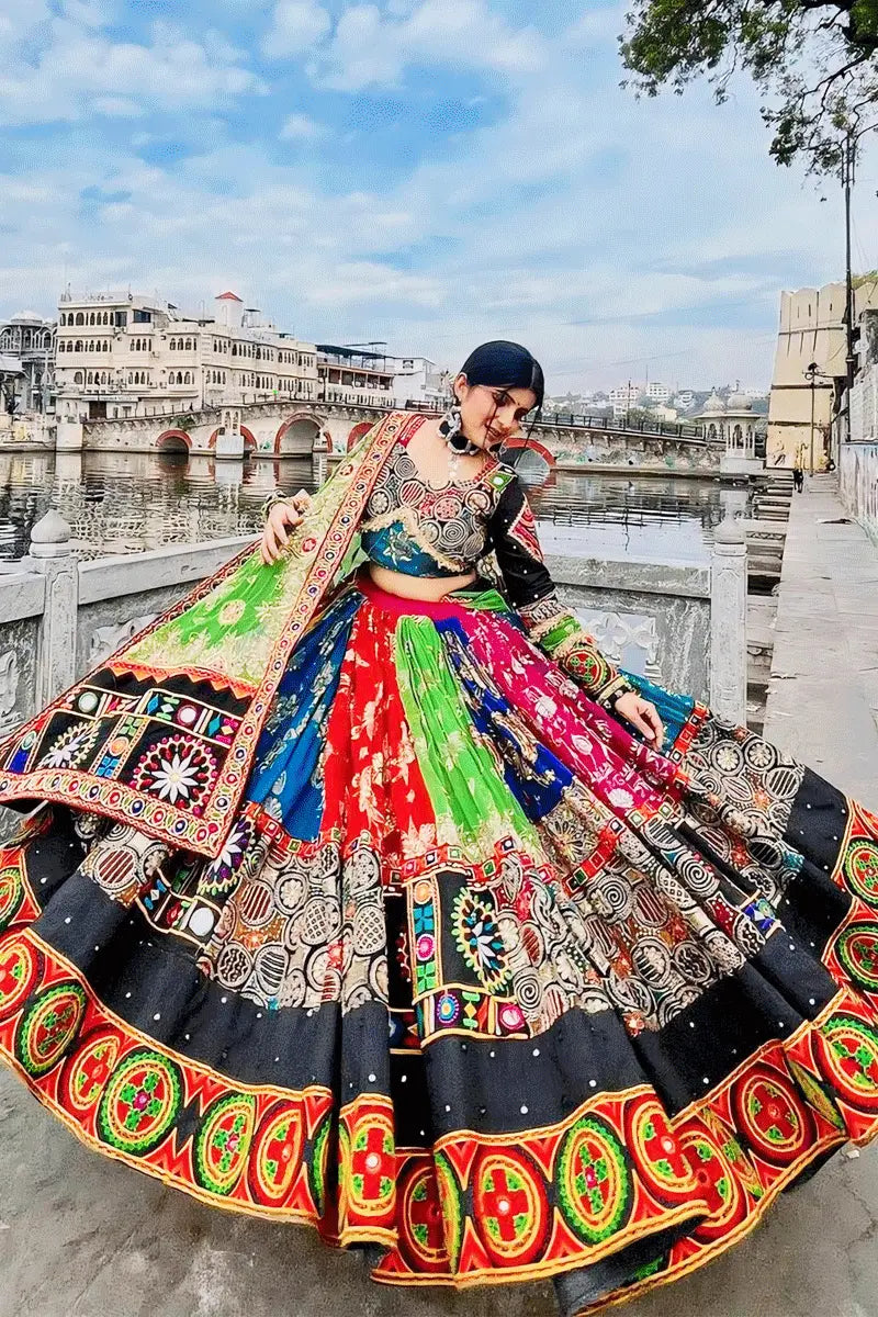 Printed And Mirror Work Lehenga Choli For Navratri