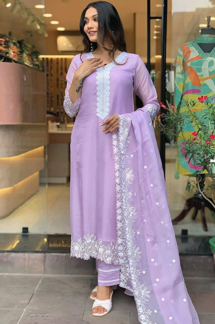 Beautiful Georgette Light Purple Colour Dress For Diwali