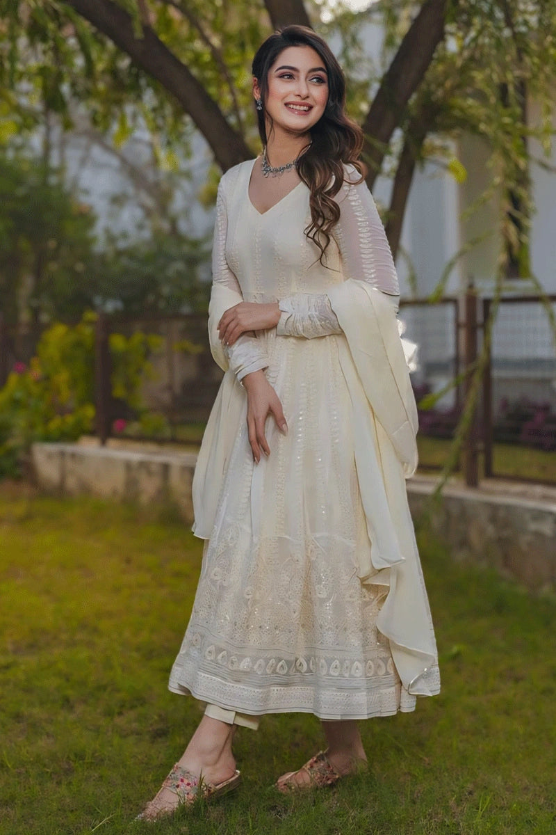 Off White Colour Georgette Reception Gown For Girls