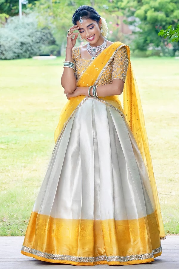 Pattu Saree latest Maggam Work Blouse Designs 2022