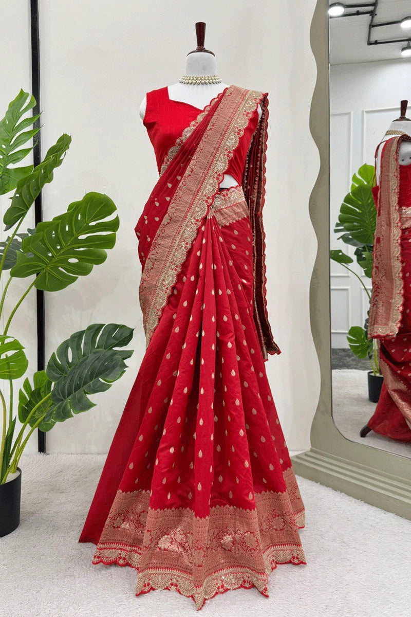 Traditional Silk Wedding Saree For Womens