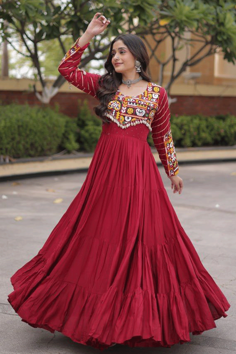 Dandiya Special Gamthi With Real Mirror Work Long Gown