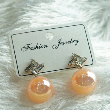 Stylish Peach Pearl Glow Drop Earrings