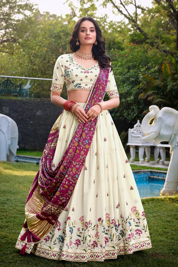 Flower Design Special Reception Lehenga For Bridal