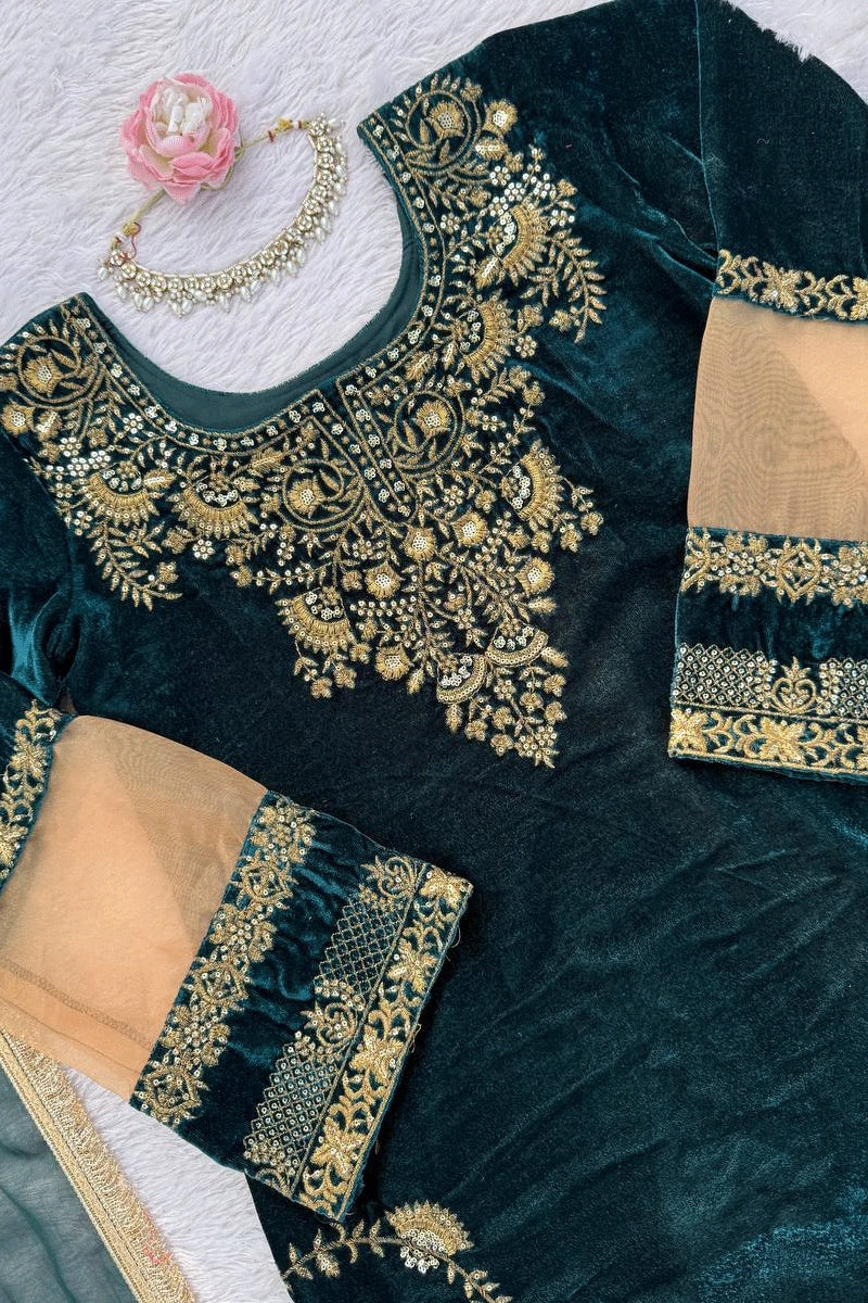 Actress style velvet outfit