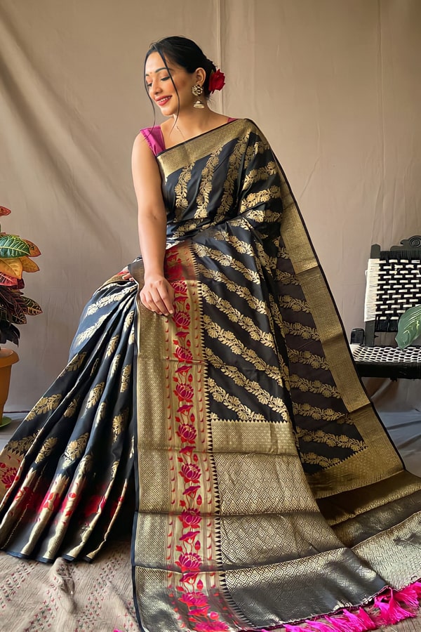 Black Paithani Silk Saree With Rich Pallu