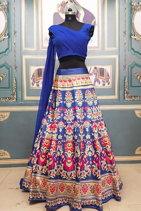 Crop top lehenga for wedding party