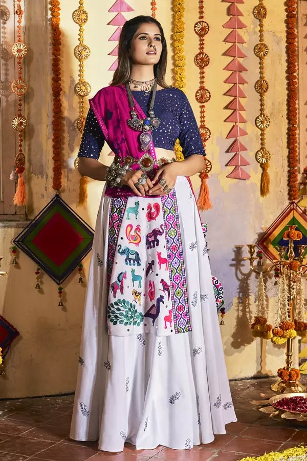 Fancy Chaniya Choli Design For Navratri - Main Image