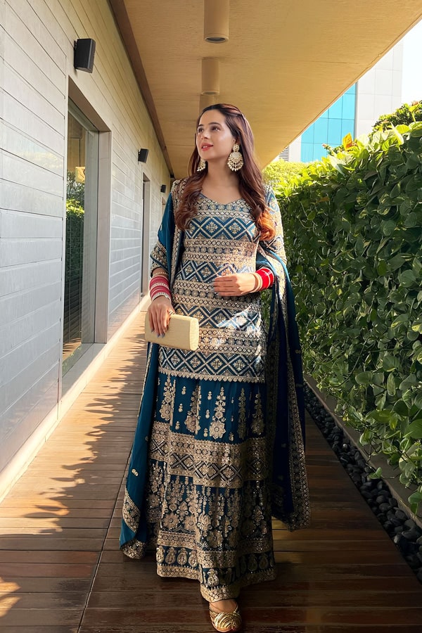 Lehenga kurta suit hotsell