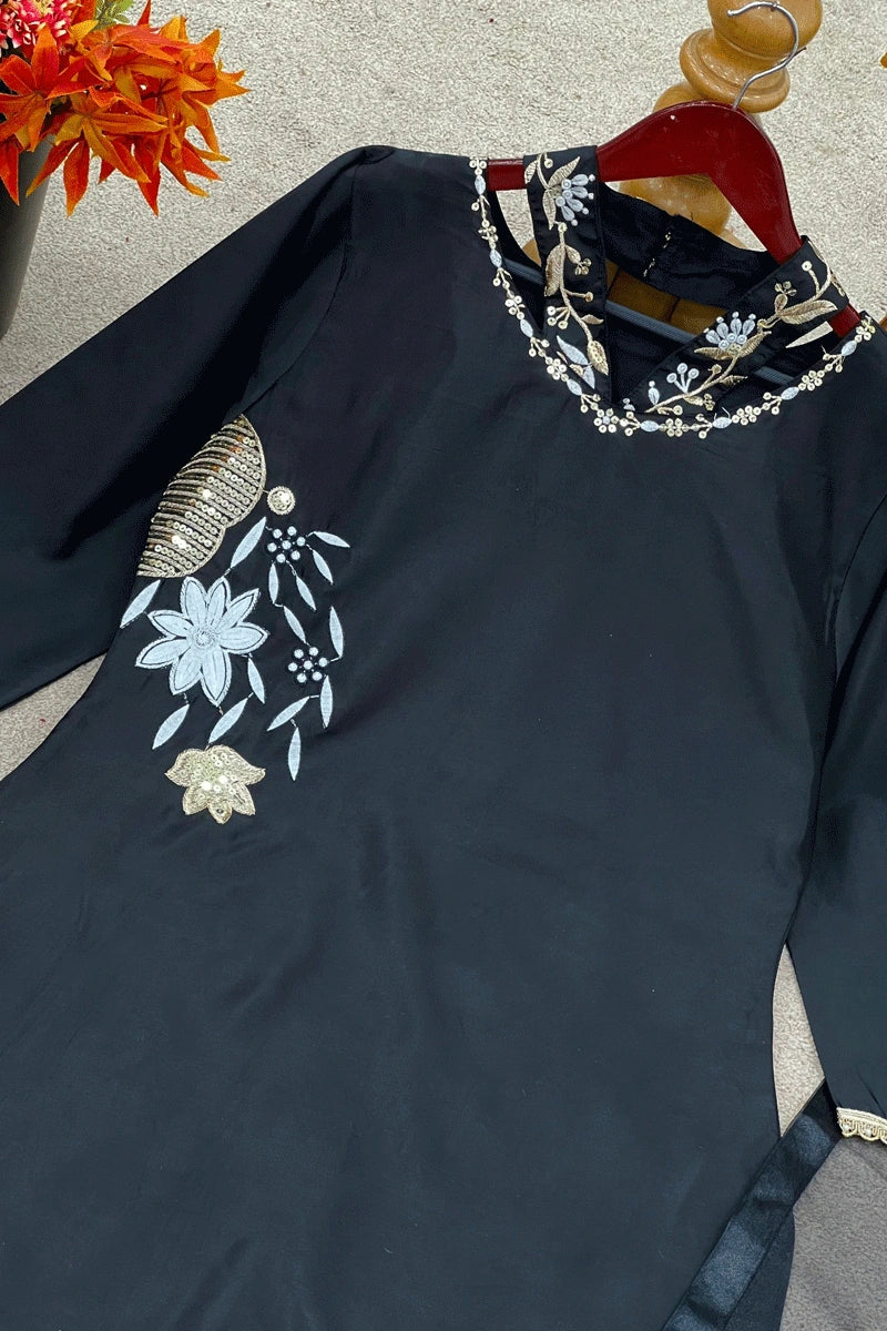 Designer Outfit For Women