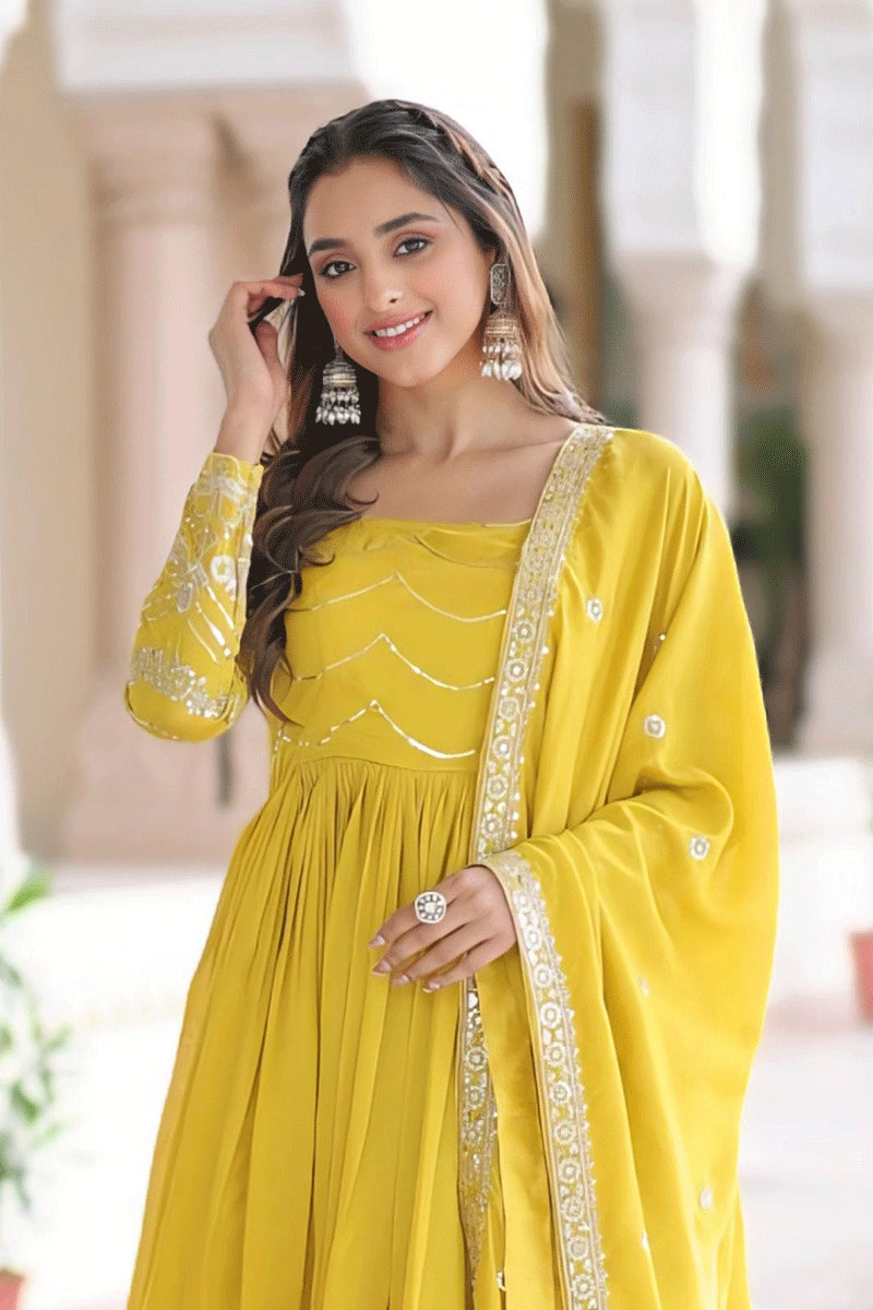 Festive Wear Sleeveless Anarkali Suit for Women