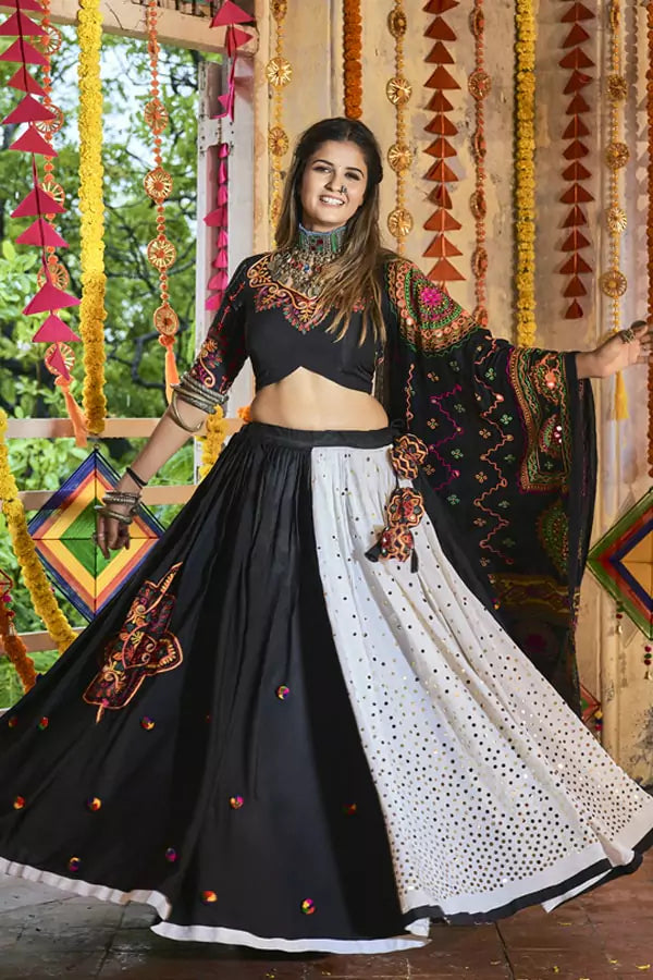 Full Flair Black And White Chaniya Choli For Navratri Ahmedabad