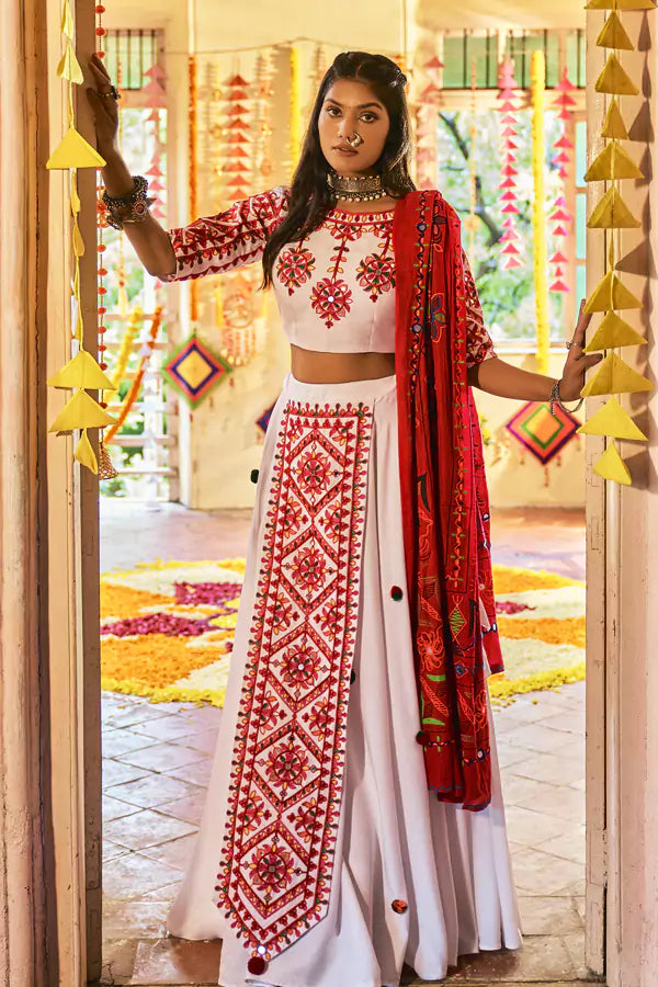 Ghagra Choli With Dupatta For Garba