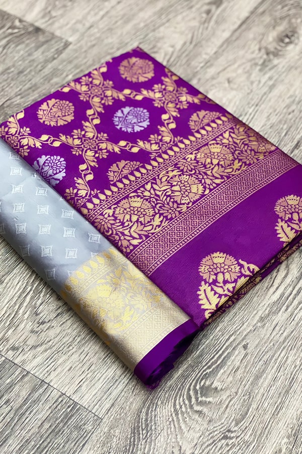 Gift for mom silk saree 2022