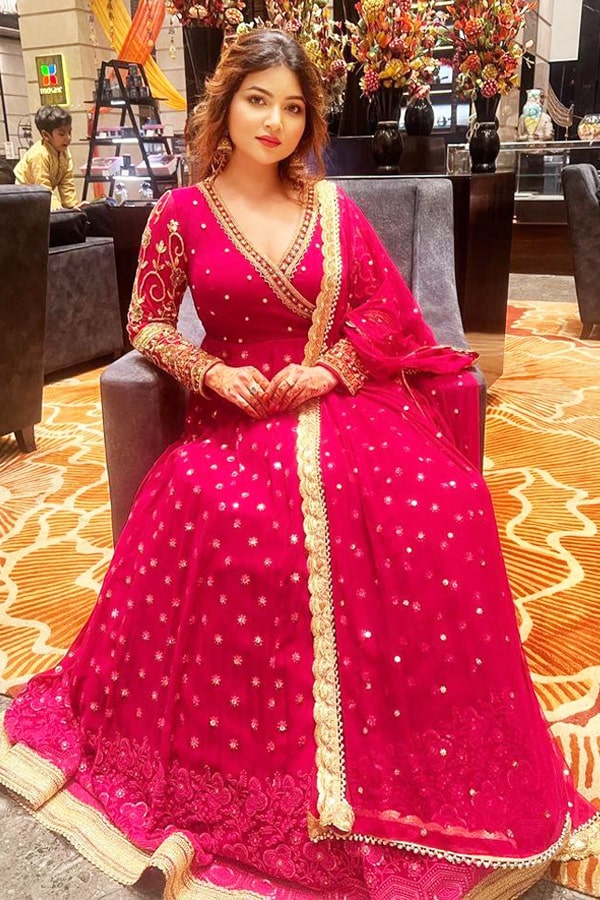Gowns For Indian Wedding Reception With Price - Anaya Designer Studio