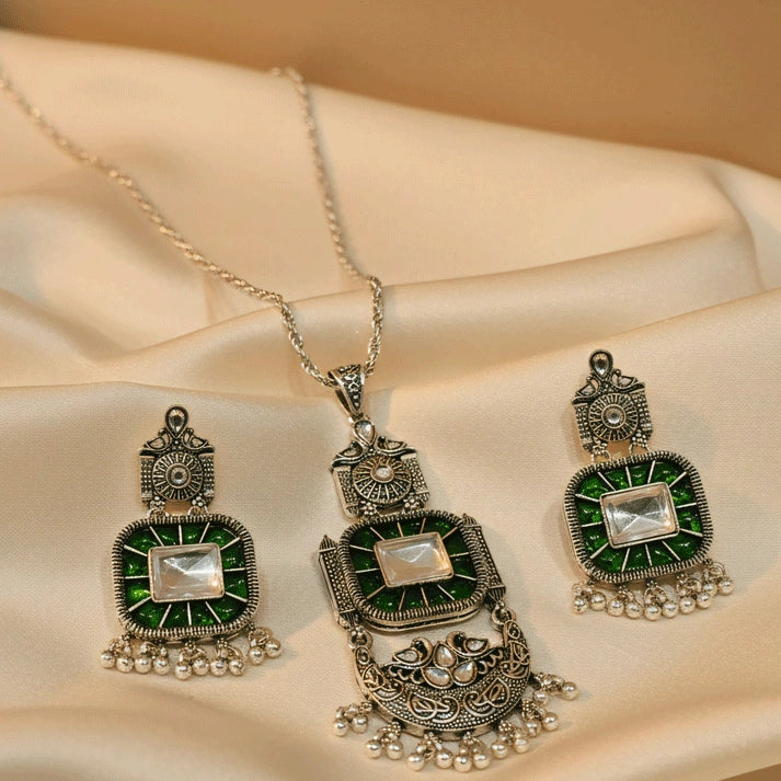 Green and White Stone Pendant