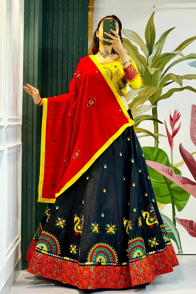 black chaniya choli for navratri