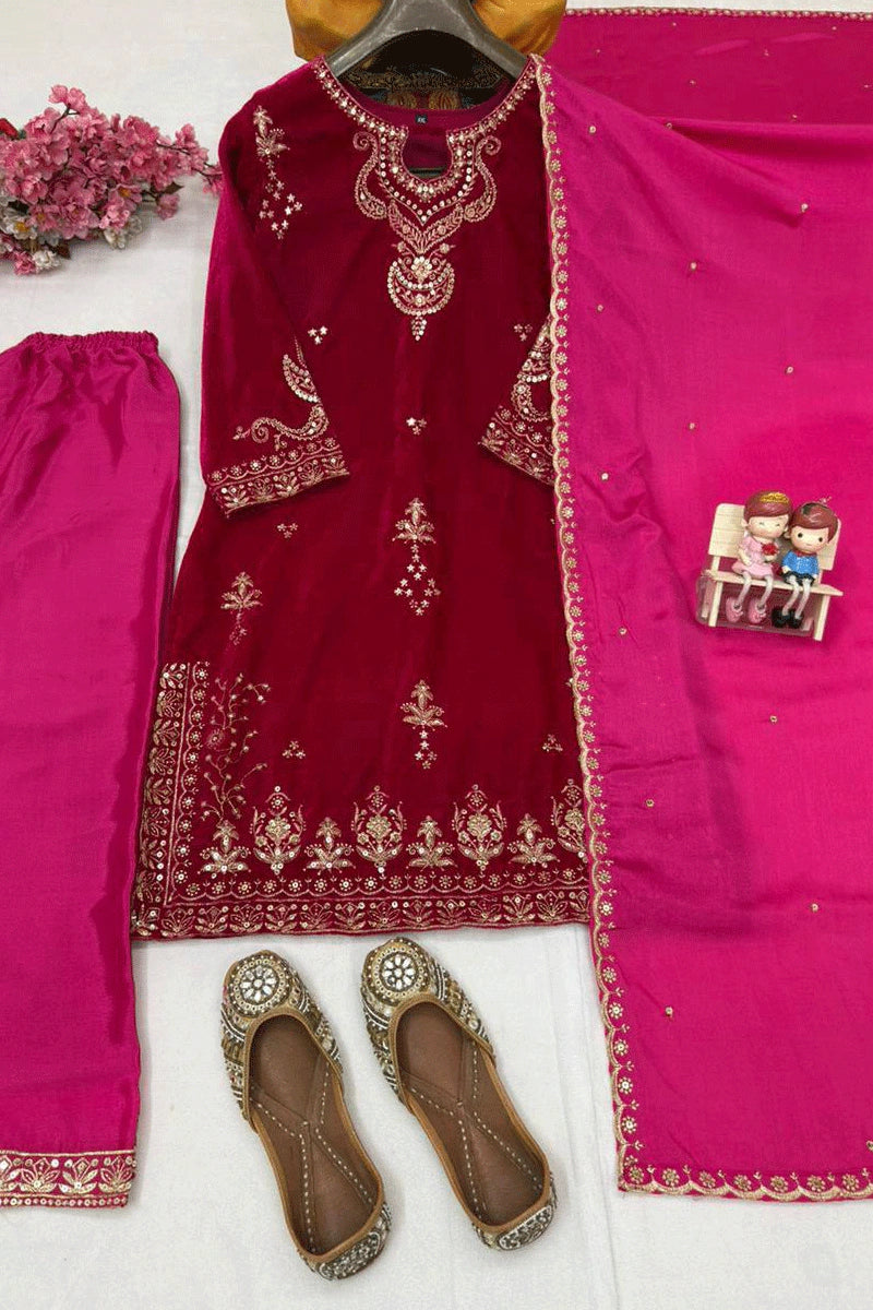 Heavy Pink Velvet Dress for Wedding Ceremony
