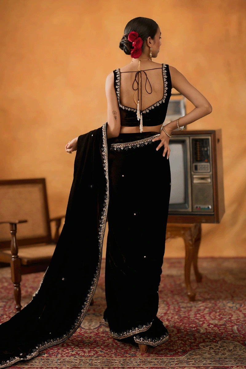 Heavy velvet saree