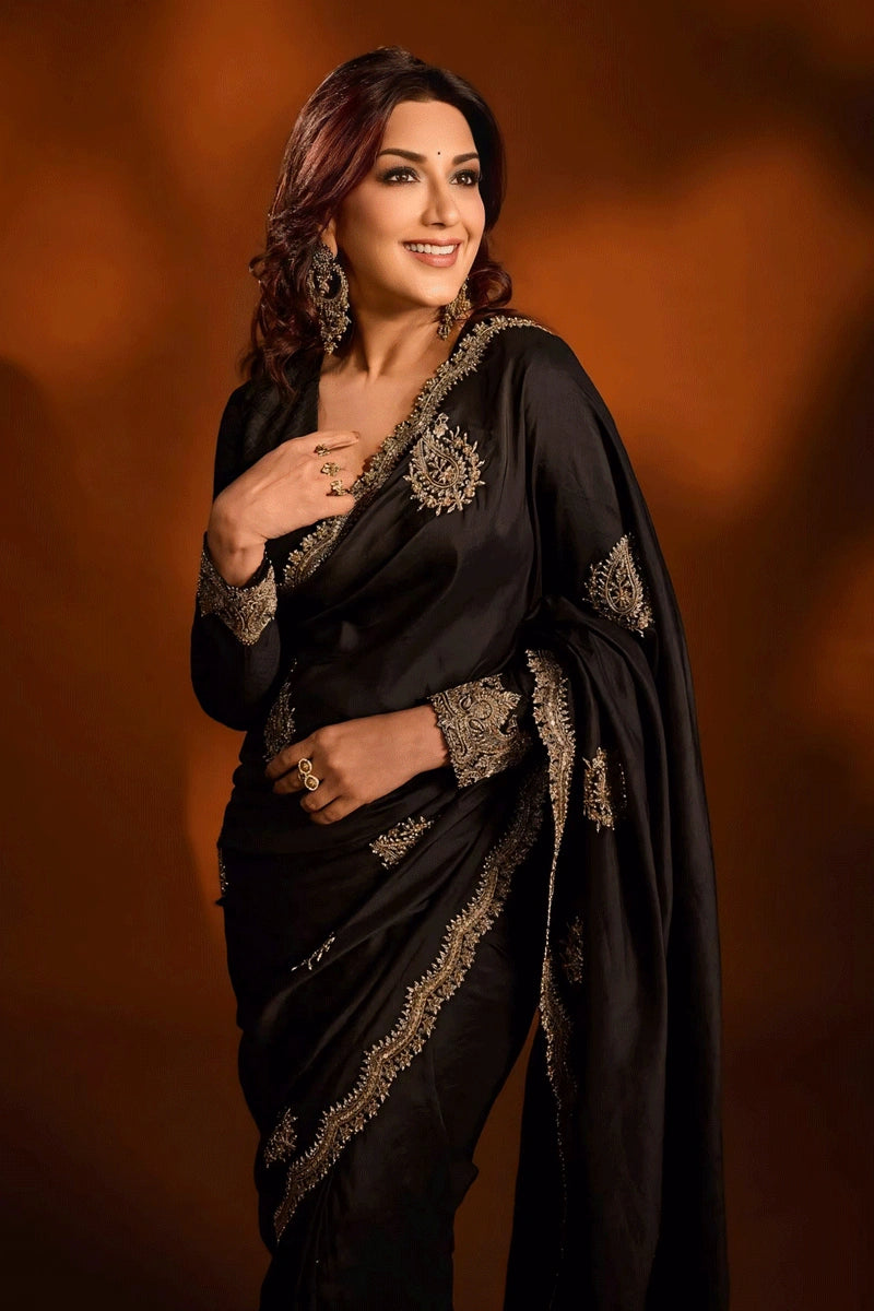 Indian Actress Sonali Bendre Style Black Saree