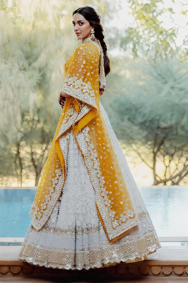 Yellow and white buy Lehenga Choli Indian Party Wedding Wear Lengha Chunri Party Wear Skirt Top Designer Bridesmaid Dresses