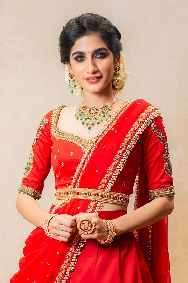 red half saree designs 2021 for Wedding