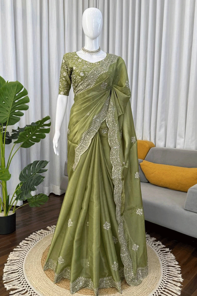 Mehendi function saree