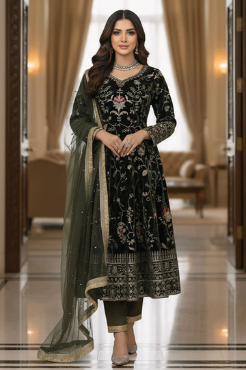 Mehendi special Anarkali for girls