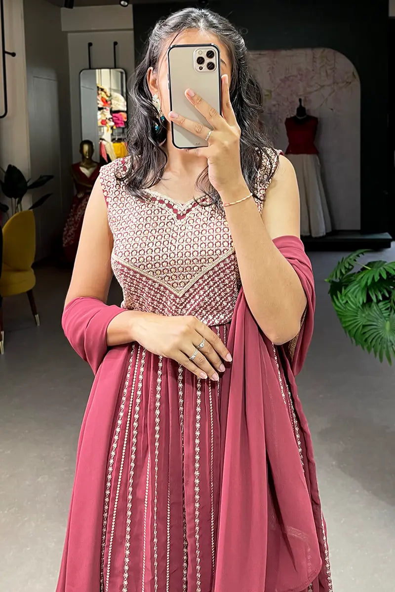 Modern Naira Dresses For Girls 18 25