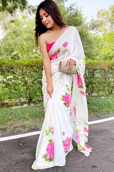 Modern farewell sarees for Teenage girl 2021 - Anaya Designer Studio