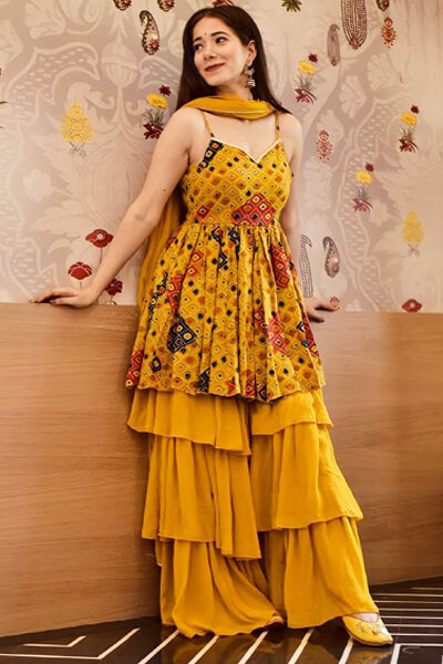 Modern simple plazo suit design 2021 Latest - Anaya Designer Studio