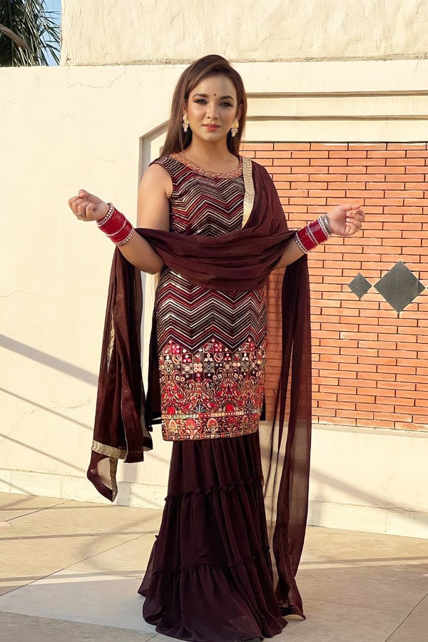 Modern simple plazo suit design 2021 Latest - Anaya Designer Studio