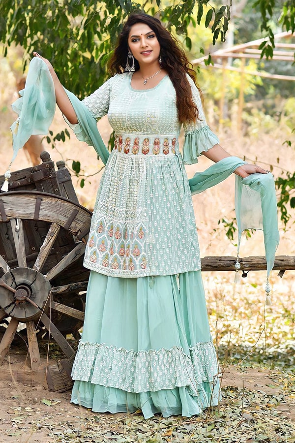 Modern simple plazo suit design 2021 New - Anaya Designer Studio