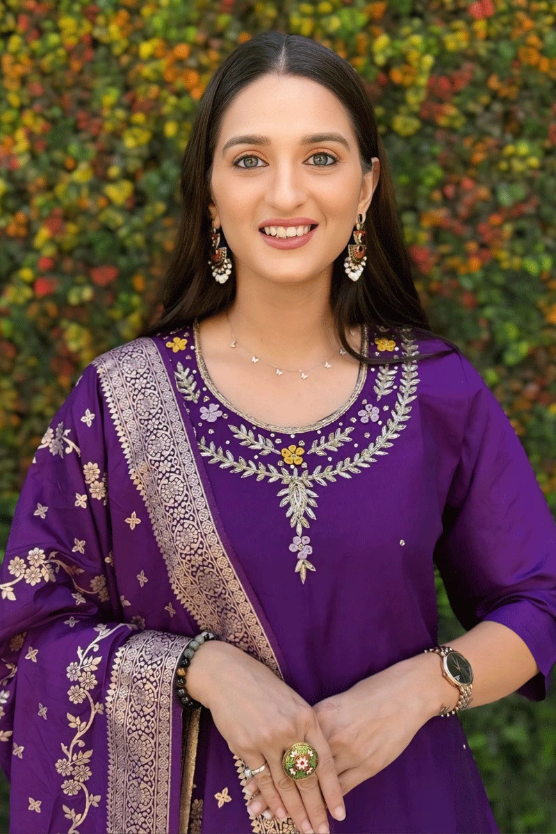 Stylish Purple Kurtis for Women – Shop the 2024 Trend