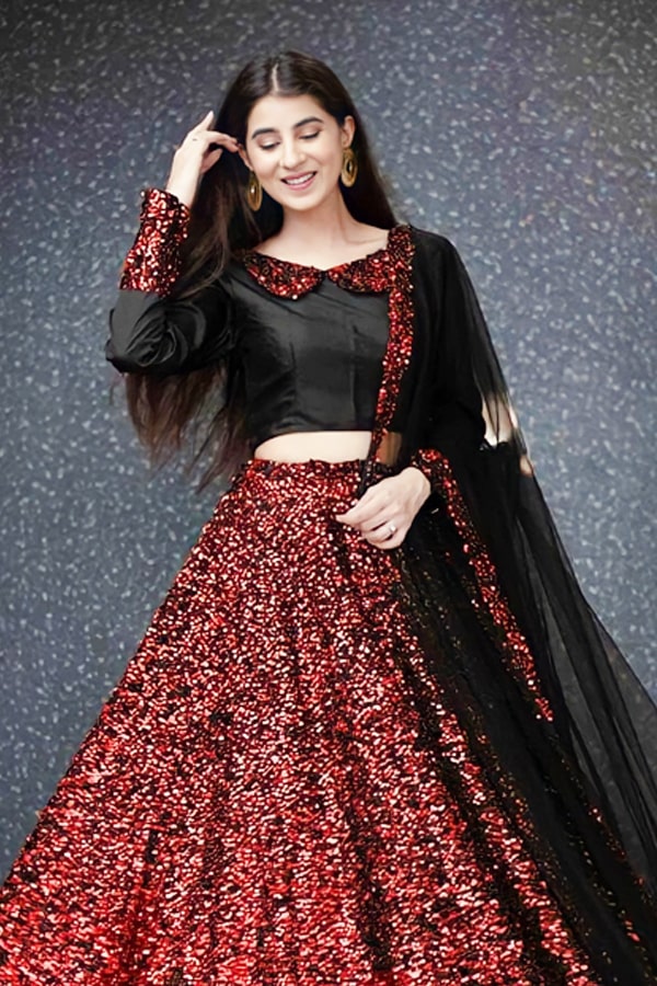 Crop Top Lehenga in Red