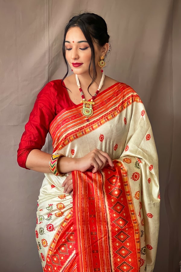Bengali Red and white saree for Durga puja - Anaya Designer Studio