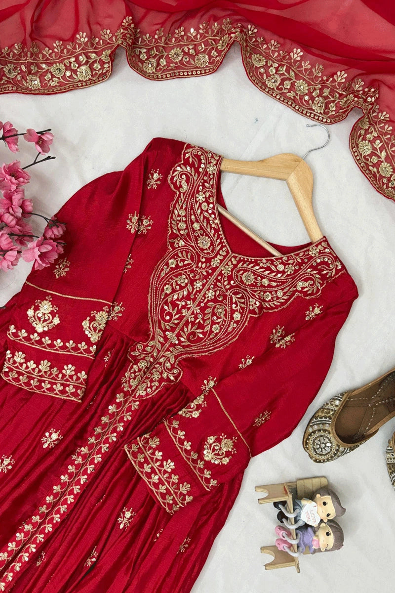 Red-carpet style traditional dress