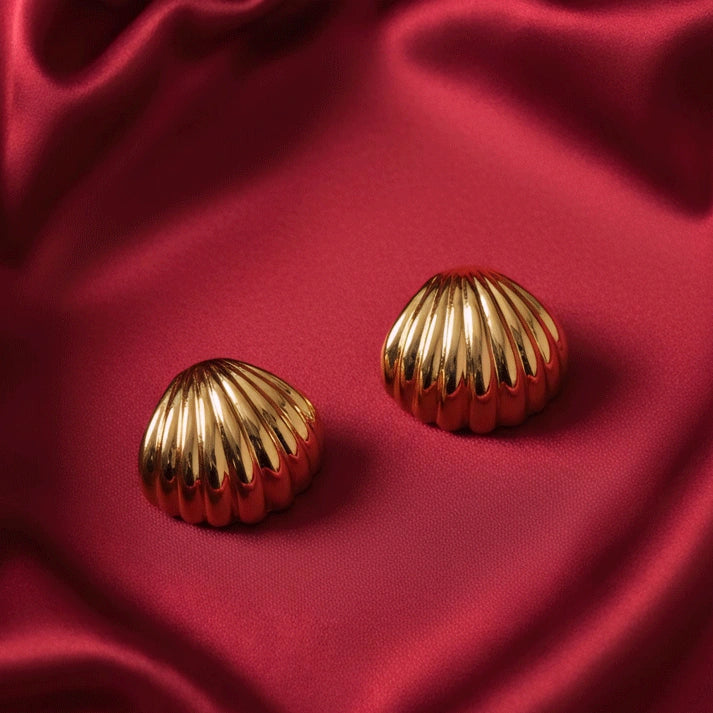 Seashell Stud Earrings