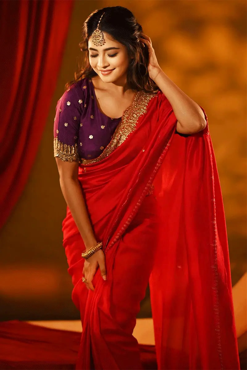 Simple Red Bridal Saree Look