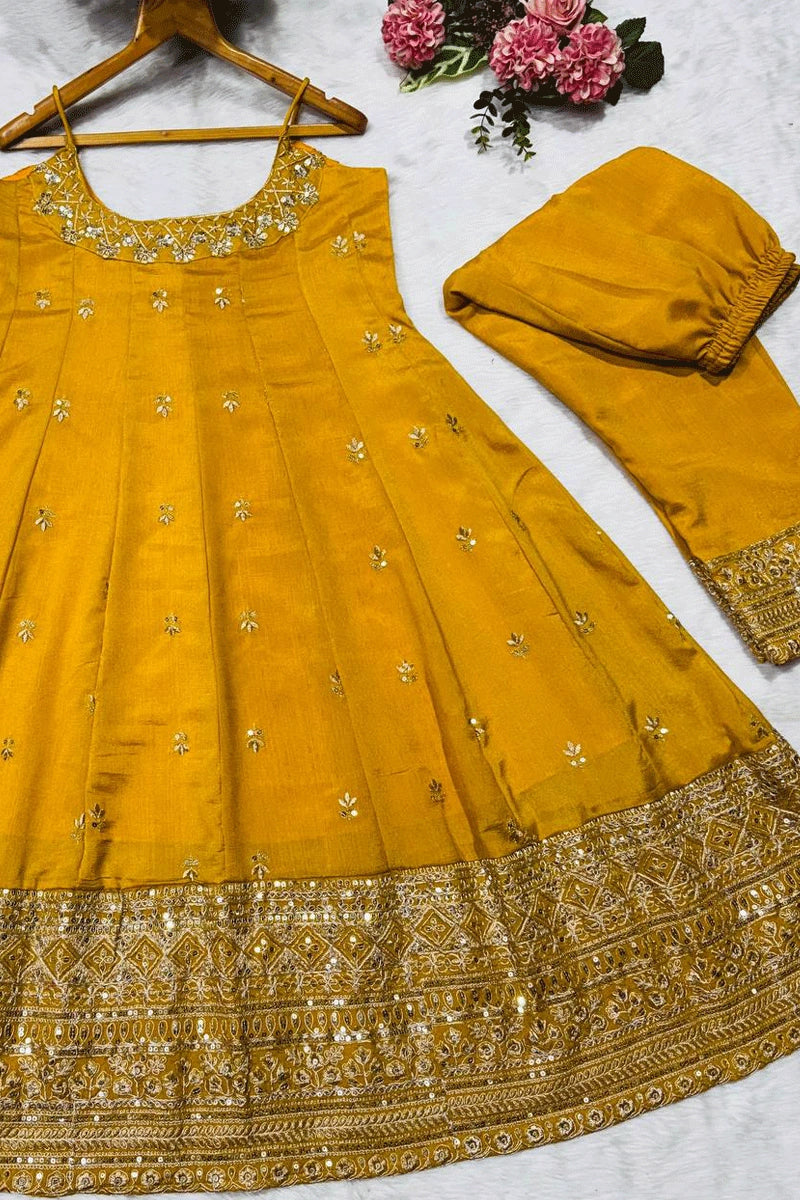 Sleevless Anarkali Dress