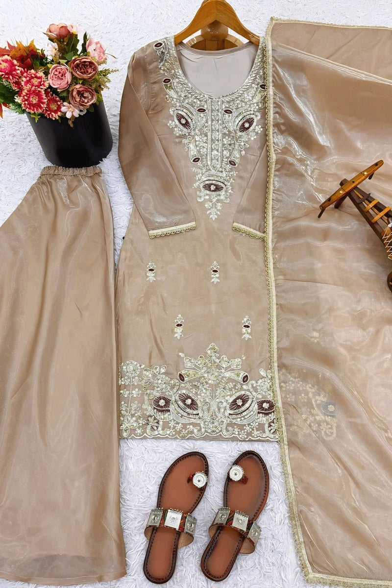 Special Mehendi Sharara