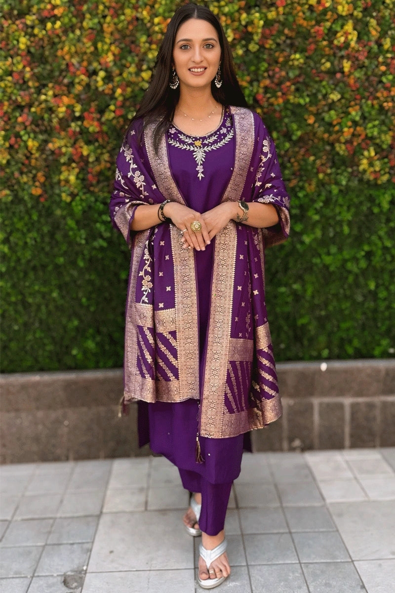 Stylish Purple Kurtis for Women – Shop the 2024 Trend