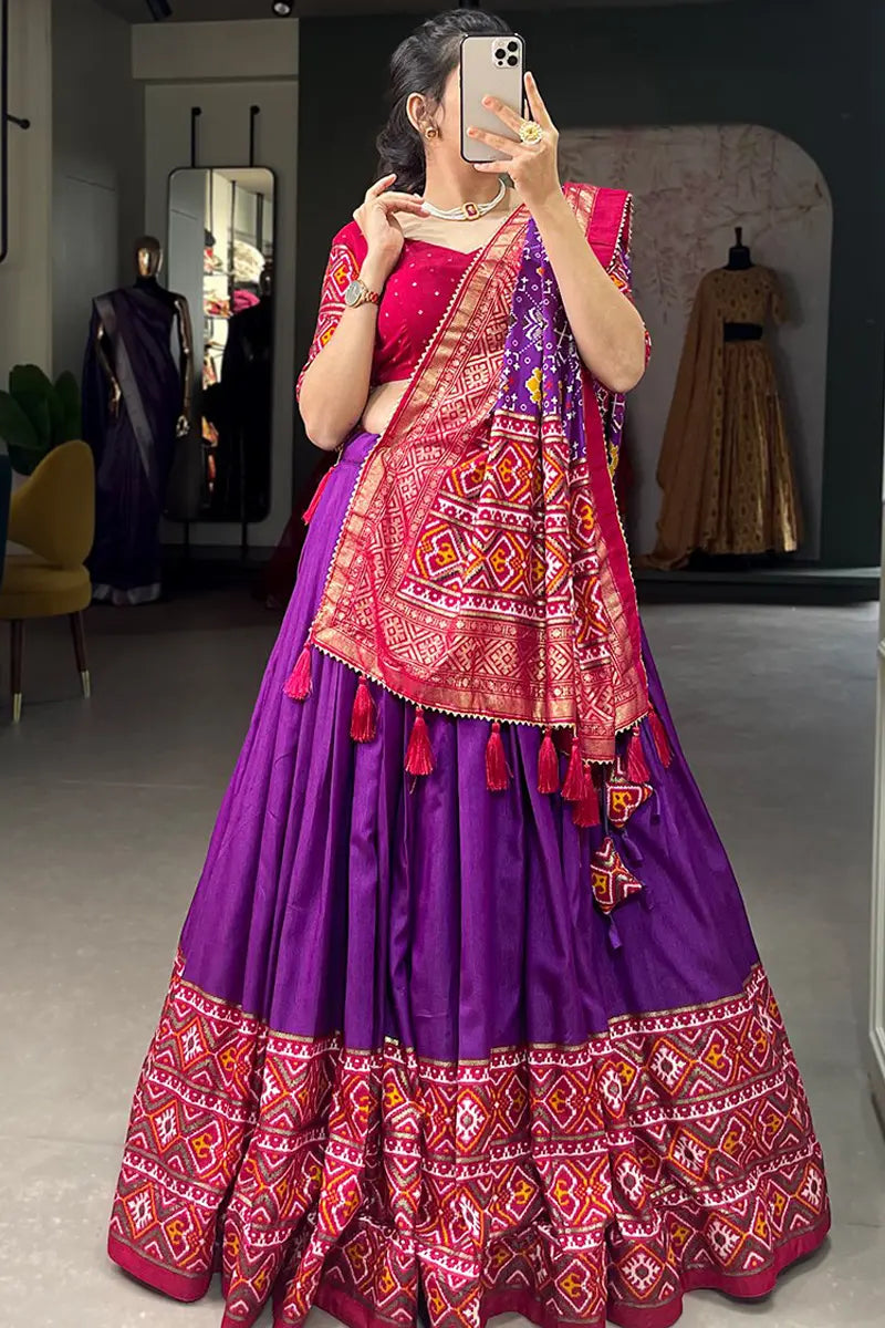Traditional Navratri Ghaghra Choli In Ahmedabad