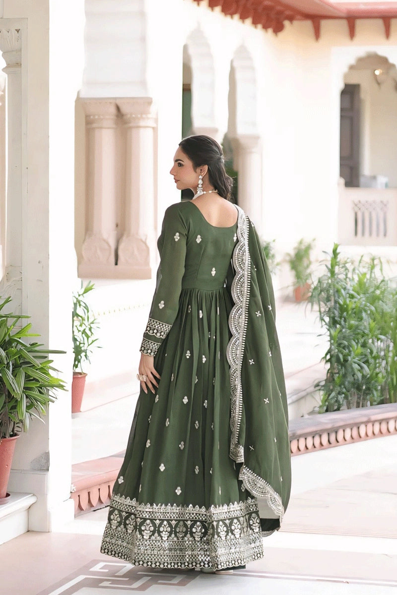 Traditional festive wear outfit