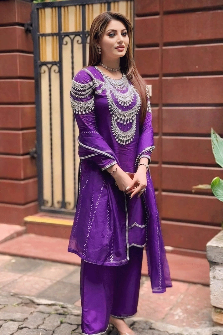 Urvashi Rautela purple dress for diwali