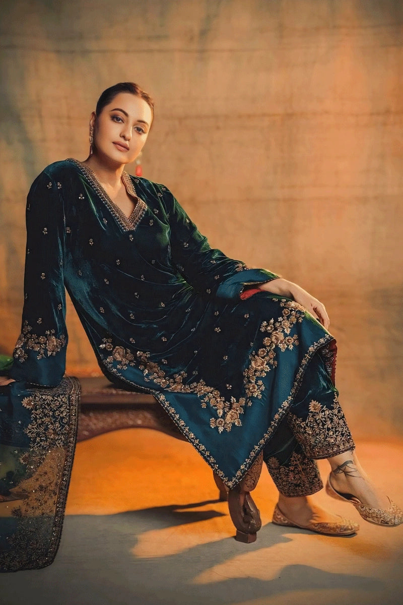 Velvet dress for girls