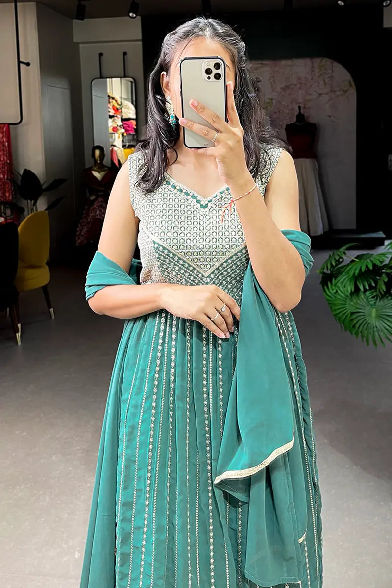 Latest Trends In Naira Kurti Fashion 2023